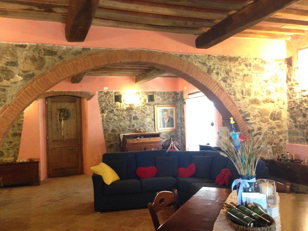 Agriturismo Colle Donatucci Guest House Castagneto Carducci Eksteriør bilde